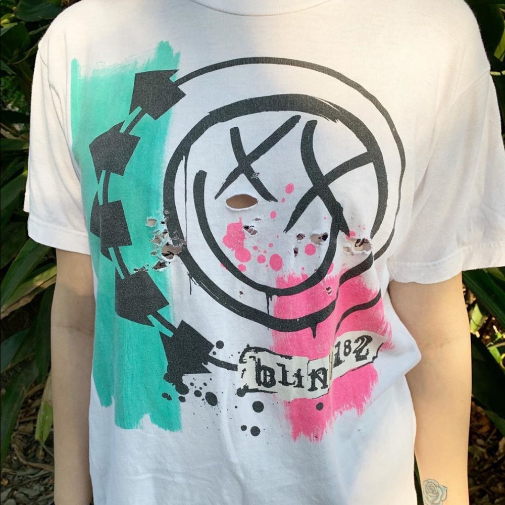 Oversized Blink 182 Destroyed Tee